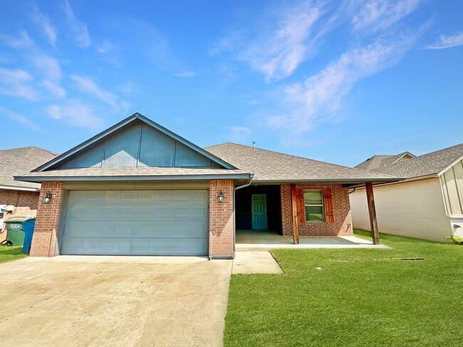 Beautiful 4-Bedroom Home in Edmond – Avail... - Beautiful 4-Bedroom Home in Edmond – Avail...