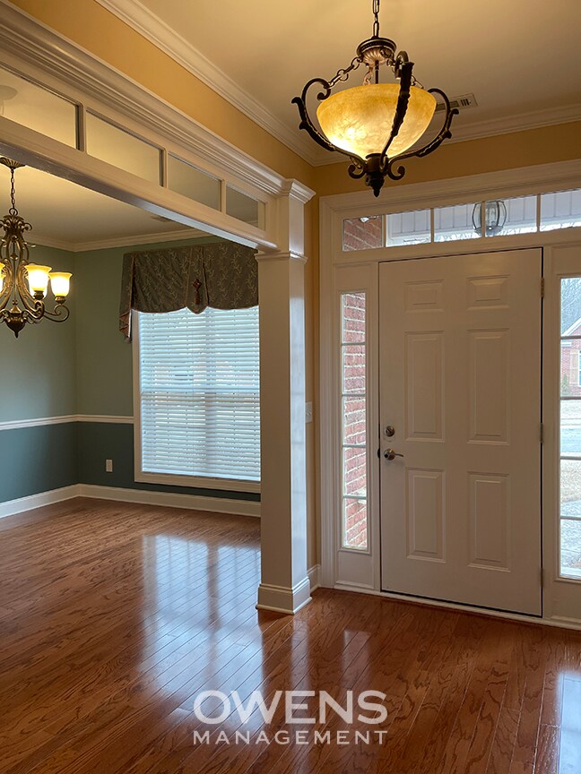 Building Photo - 929 Brenau Point Dr
