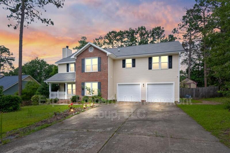 Foto principal - 2470 Lull Water Dr