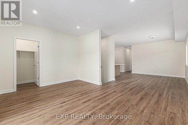 Photo du bâtiment - 897-897 Laurier St