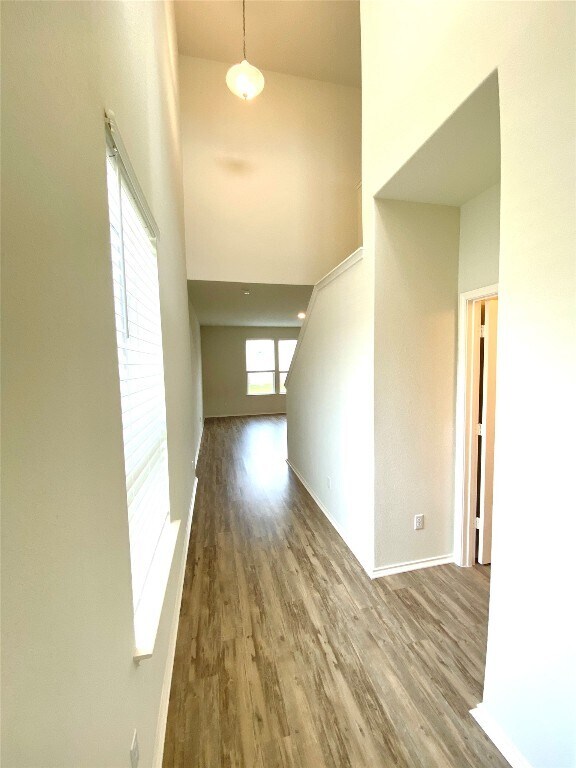 Foto del edificio - 541 Summer Pointe