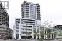 Building Photo - 736 Spadina Ave.