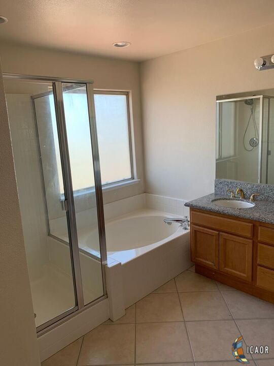 Building Photo - 218 Mazatlan Dr
