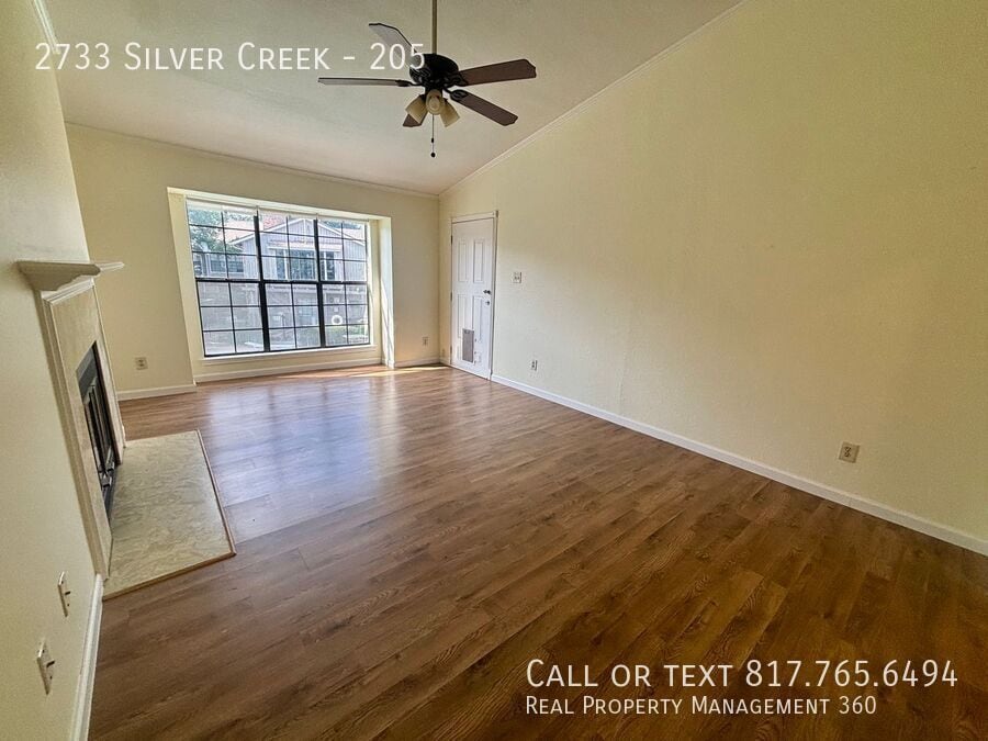 Primary Photo - 2733 Silver Creek Dr