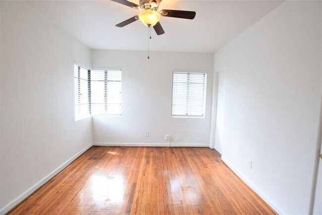 Building Photo - 730 Highland Ave