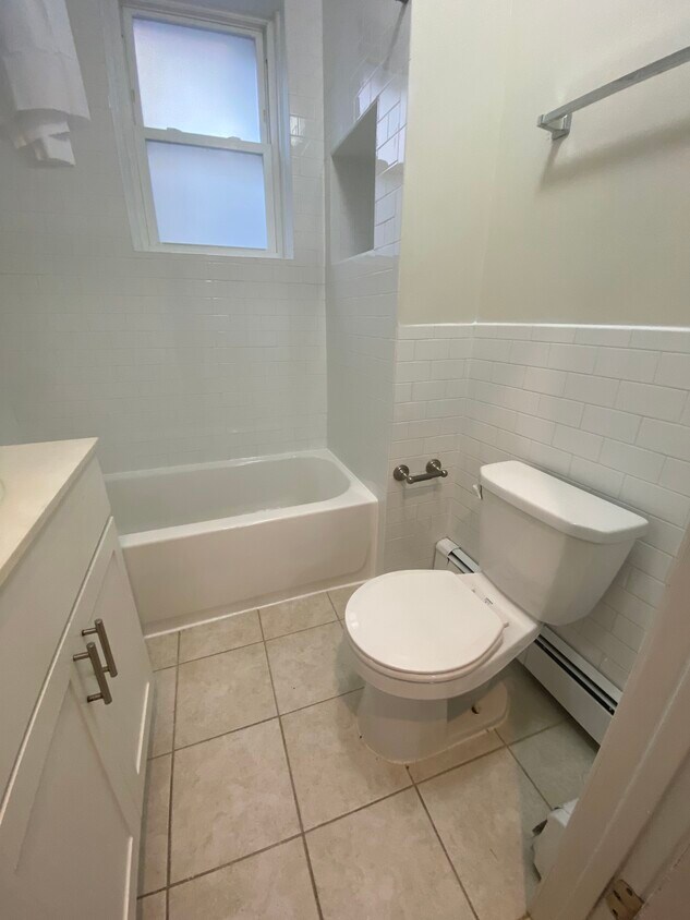 Foto principal - 1640 Commonwealth Ave