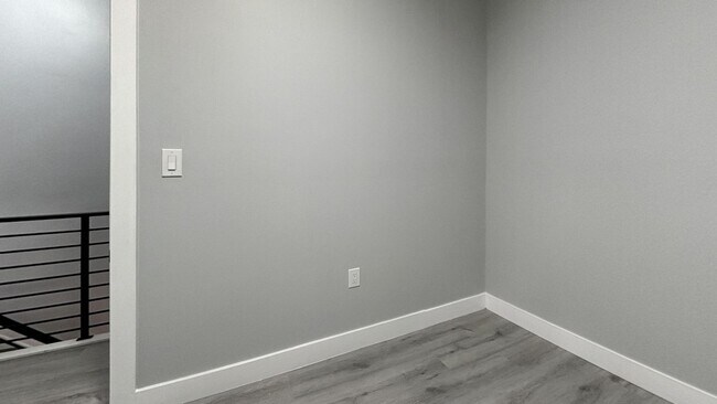 Foto del edificio - Renovated 3 Bed, 2 Full Bath Rental with Upscale Kitchen