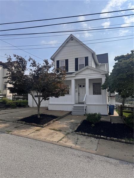 Building Photo - 531 Bluff St