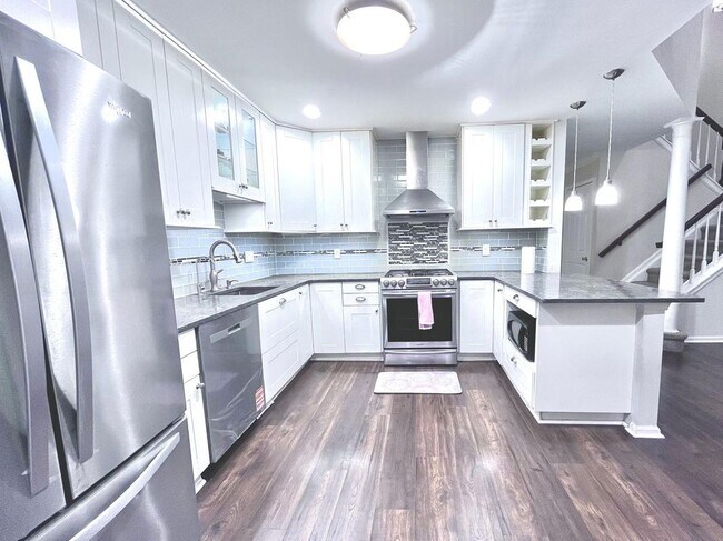 Foto del edificio - 363 Catskill Court