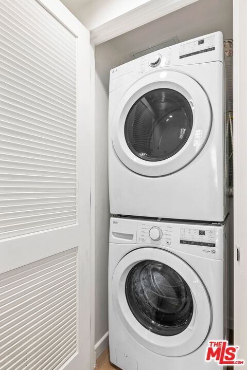 Foto del edificio - 1414 S Beverly Dr