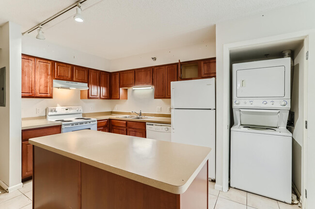 Village Plaza - Apartments in Circle Pines, MN | Apartments.com