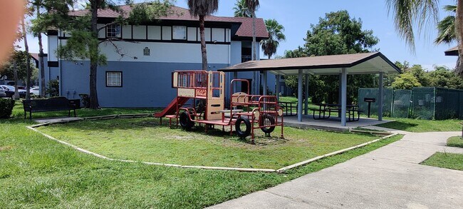 playground - 5538 PGA Blvd