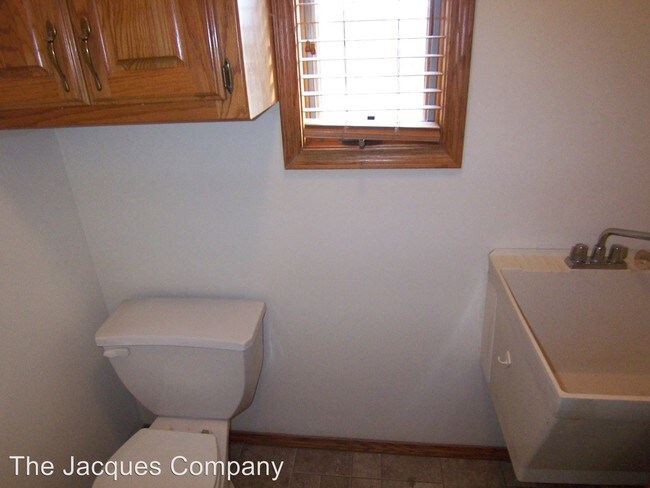 Foto del edificio - 3 br, 2 bath House - 2560 S. York