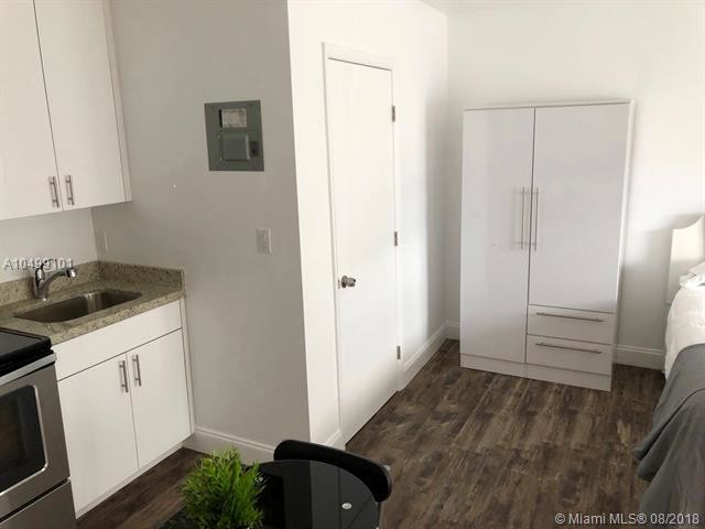 Foto del edificio - 2344 W Flagler St