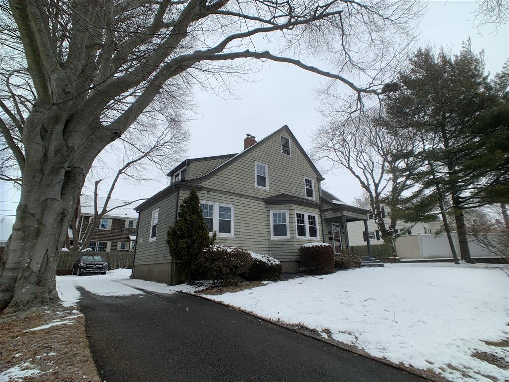 29 Admiral Kalbfus Rd, Newport, RI 02840 House for Rent in Newport