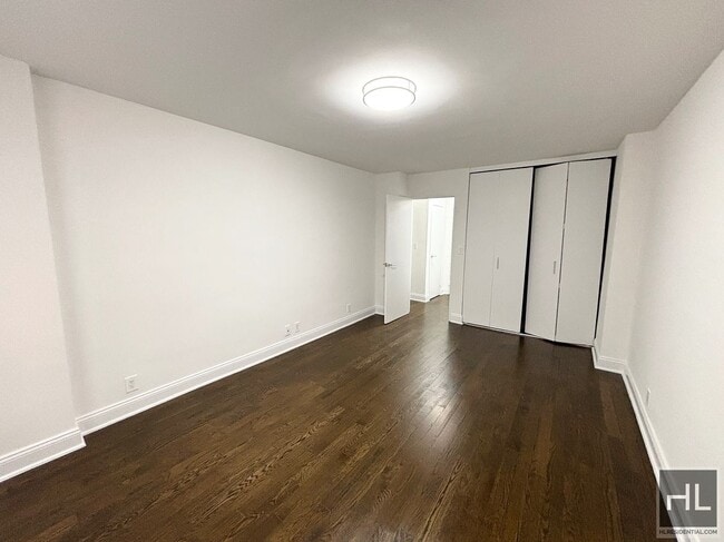 Foto del edificio - EAST 56 STREET