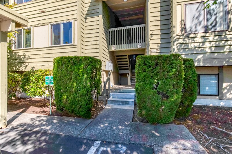 Photo - 4826 S 187th Pl (SeaTac, WA)