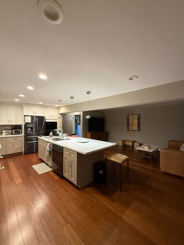 Foto principal - 67 Exeter Ln