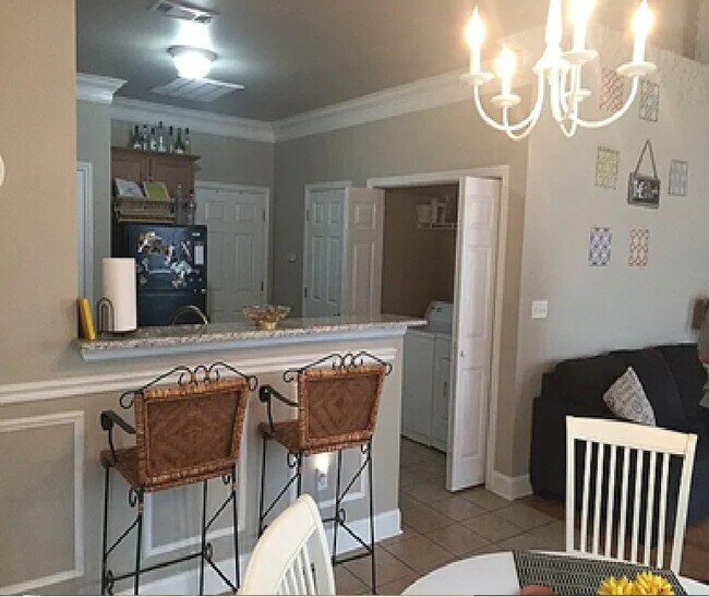 Foto del edificio - 900 Dean Lee Dr