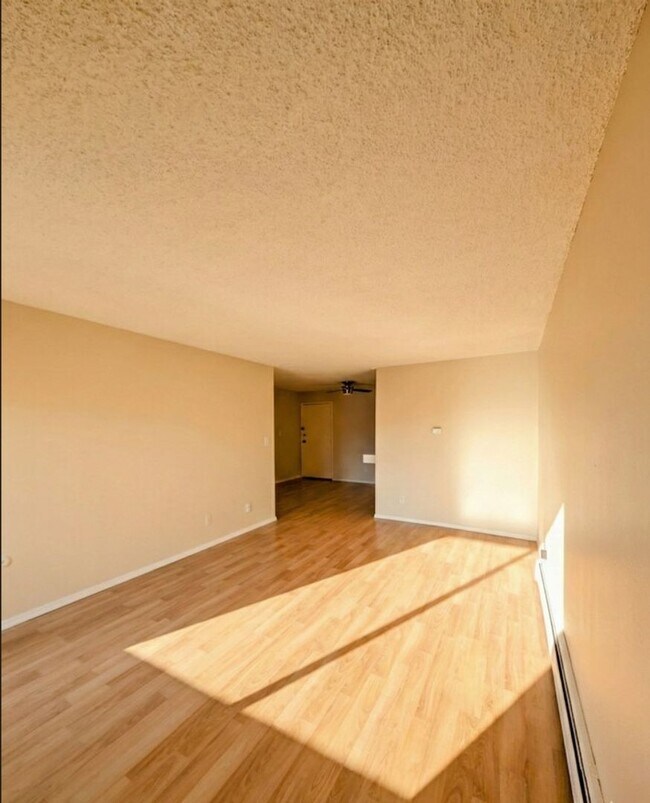 Foto del edificio - Golden