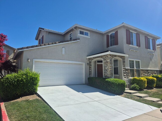 Foto del edificio - Adorable 3 bedroom 2.5 bath home with loft