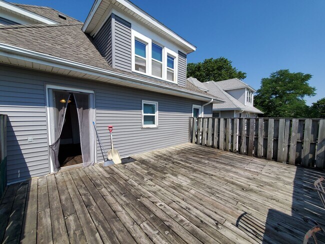 Foto del edificio - 2416 Olive St