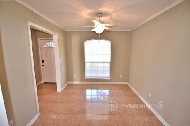 Building Photo - 1576 Amboy Dr