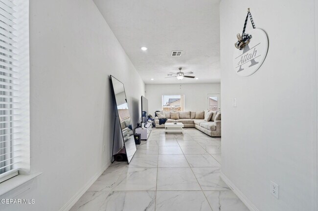 Foto del edificio - 14508 Brianna Leah Dr