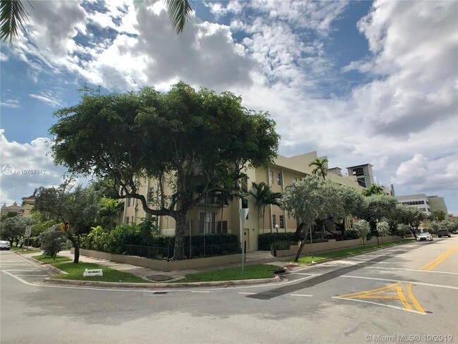 Building Photo - 110 Salamanca Ave