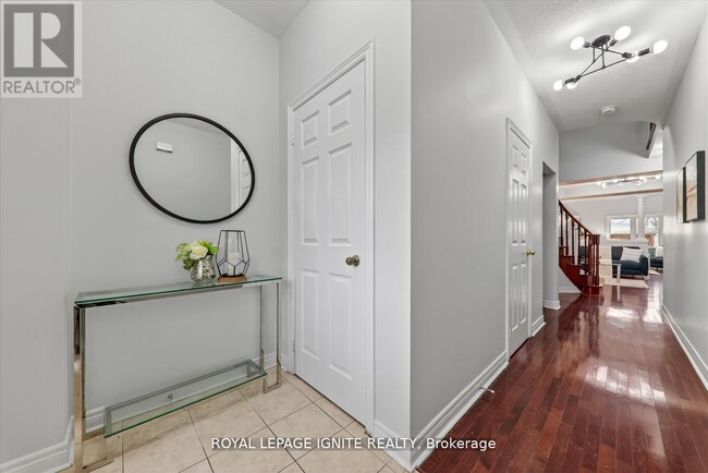 Building Photo - 163 Seasons Dr