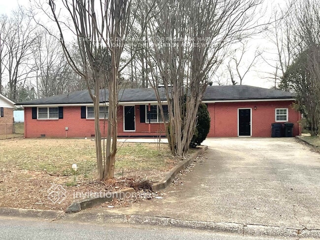 Building Photo - 671 Ayres Rd