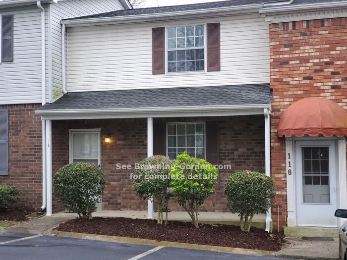 Foto principal - Newly Renovated Townhouse in Donelson!