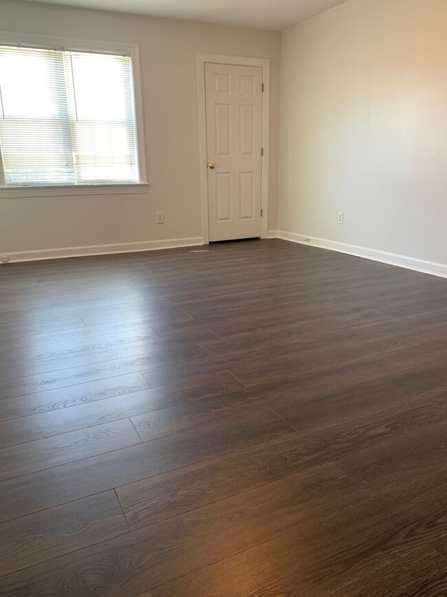 Foto del edificio - 3719 Starship Ln NW