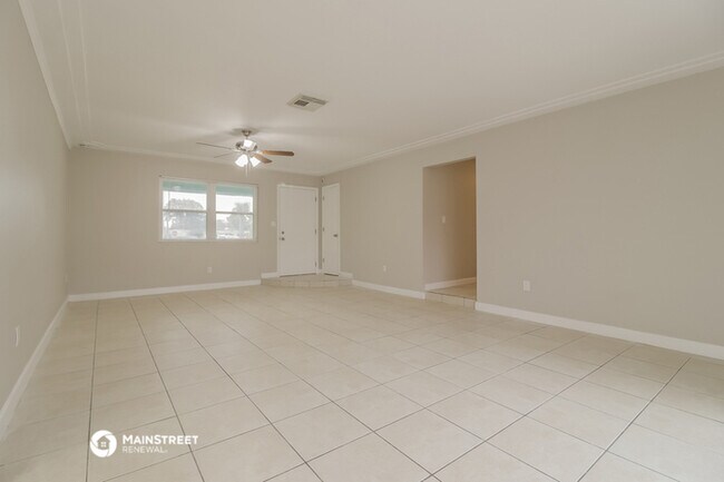 Foto del edificio - 935 S Courtenay Pkwy