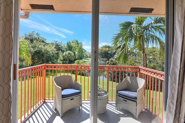 Foto del edificio - 2036 Alta Meadows Ln