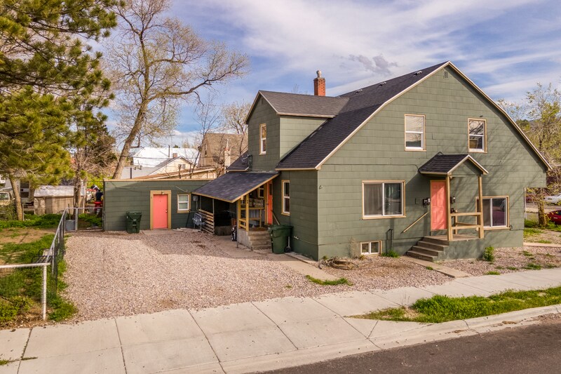 Building Photo - 860 N Grant Ave