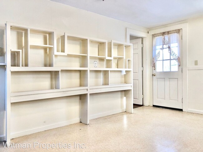 Building Photo - 2 br, 1 bath House - 28 1/2 Parker Street