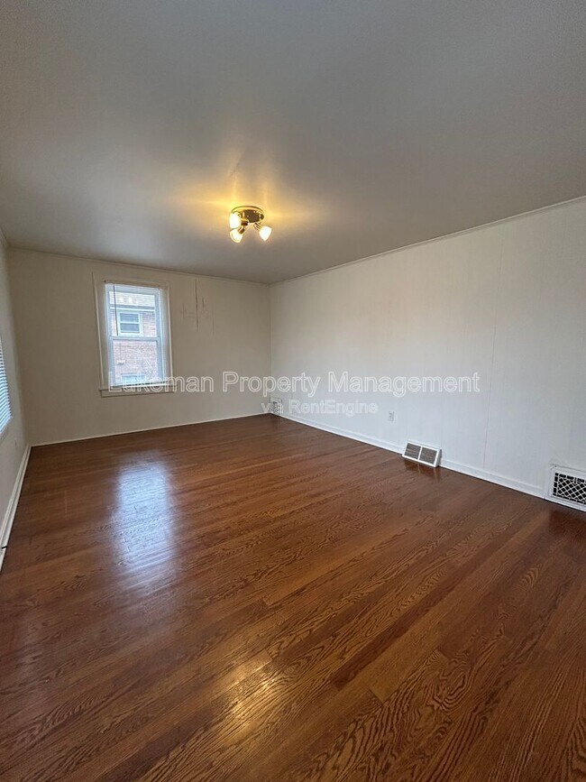 Foto del edificio - 3013 Portage Street
