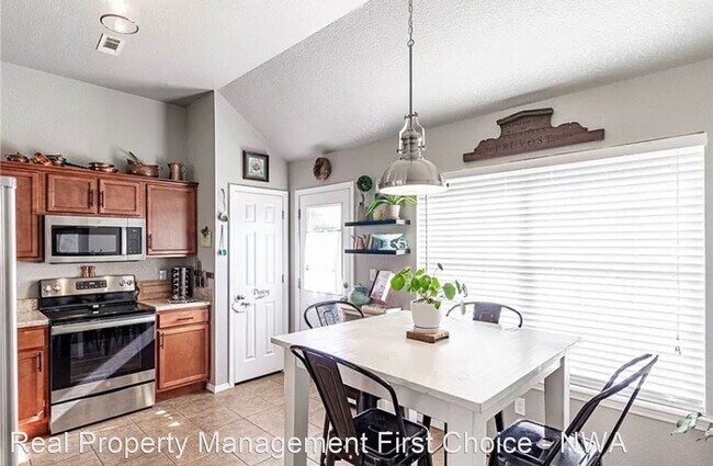 Foto del edificio - 3 br, 2 bath House - 2831 Chip Shot Drive