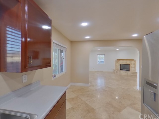 Foto del edificio - 2624 N Linden Ave
