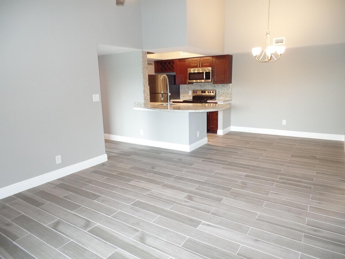 Photo - 5654 Rock Island Rd (Tamarac, FL)
