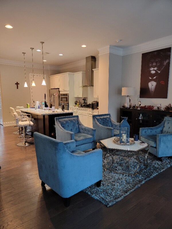 198 Alderwood Point NE, Atlanta, GA 30328 Townhome Rentals in Atlanta GA