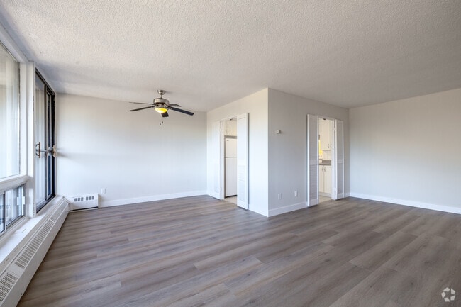 Interior Photo - The Park West