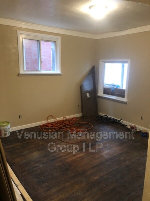 Foto del edificio - 408 Johnston Ave