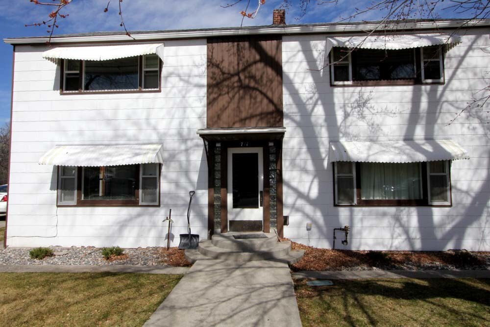 Front - 711 Avenue B