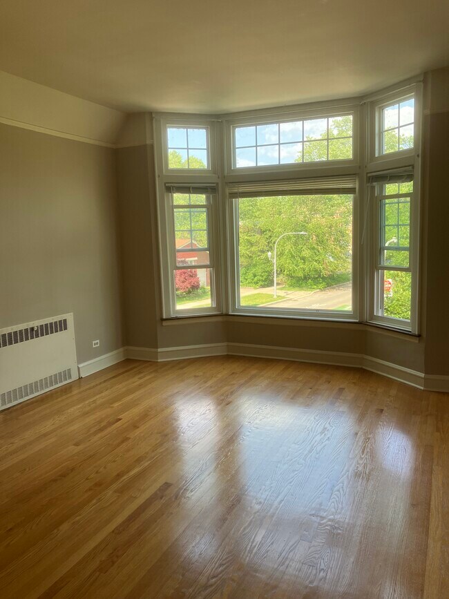 Foto del edificio - 5258 N Virginia Ave