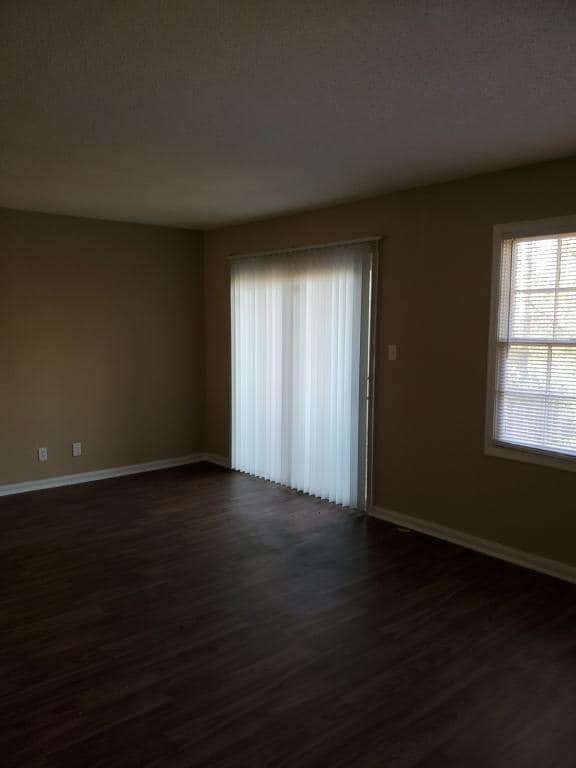 Building Photo - 2360 Treadway Dr.