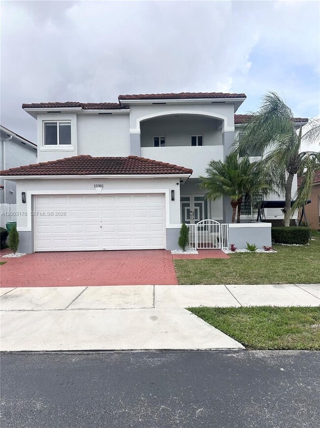 Building Photo - 15981 SW 54th Terrace