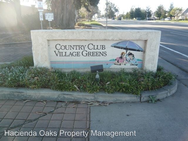 Foto del edificio - 2 br, 2.5 bath House - 2495 Village Green