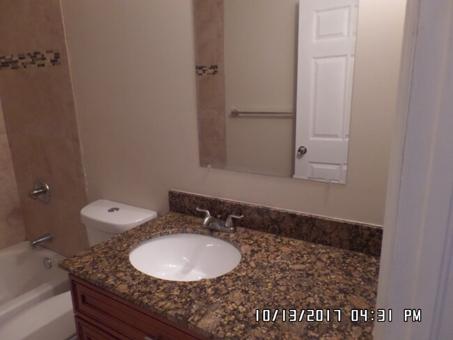 Building Photo - 479 NW 19th St